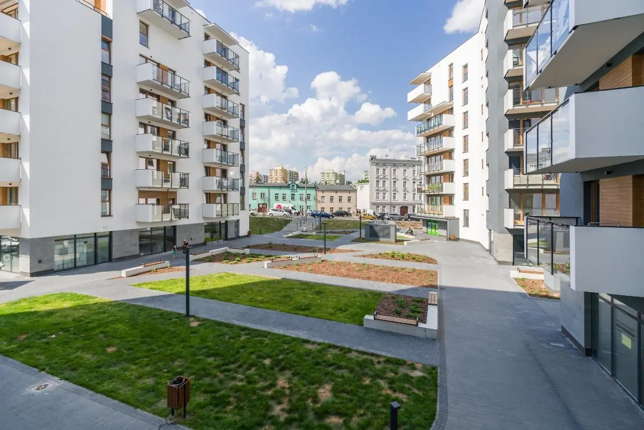 Krauthofera Apartment with Balcony Poznań by Renters 0*,